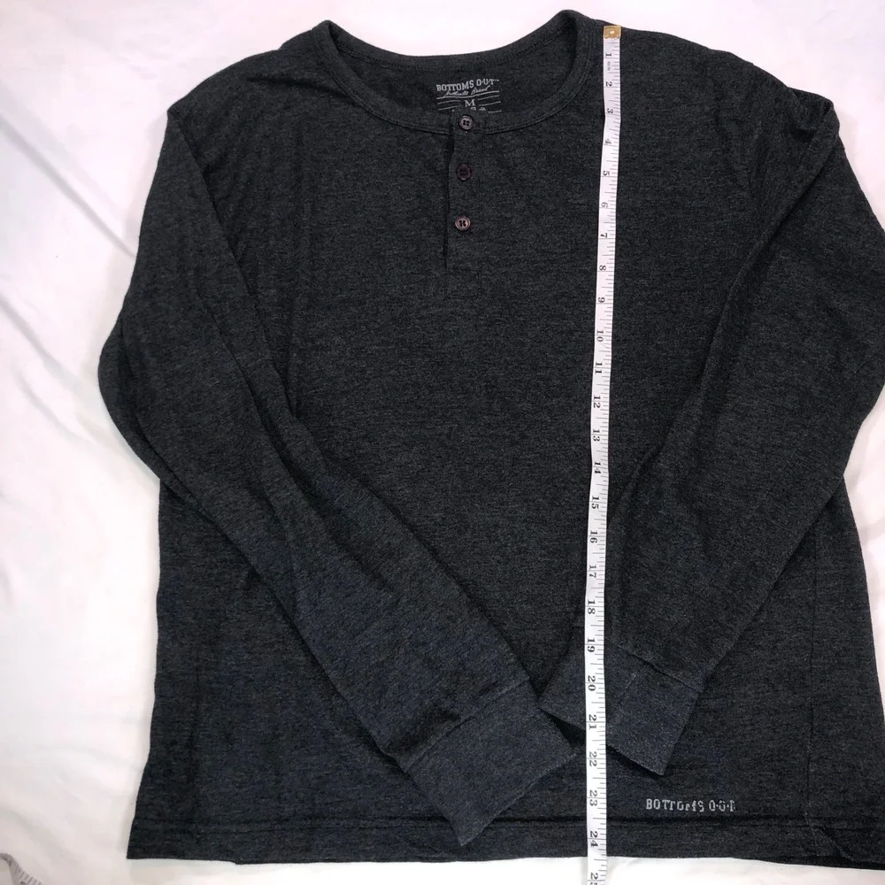 Bottoms Out Mens Henley Shirt Charcoal Gray Long Sleeve Cotton Blend Size M